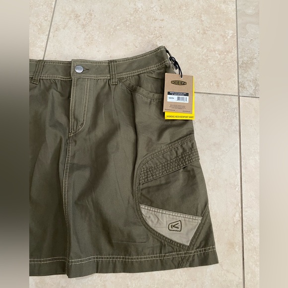 Keen Hybrid Cargo Skirt - Picture 1 of 4